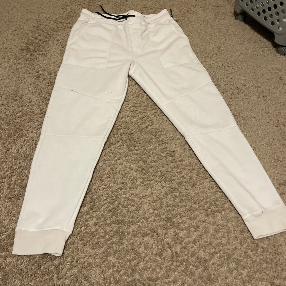 White men’s joggers